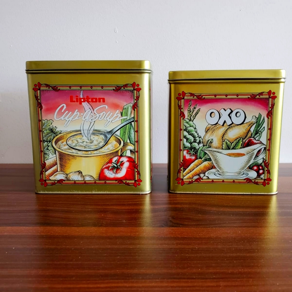Set of 2 vintage nesting tins